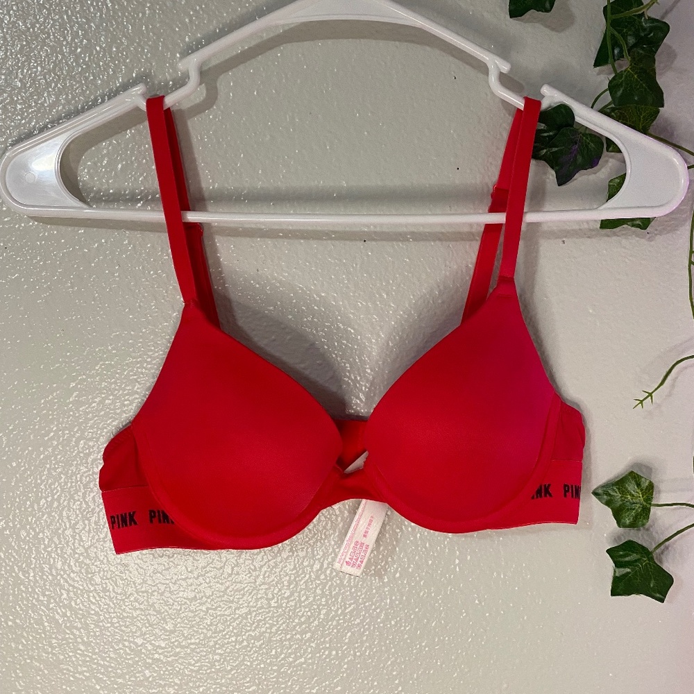 Victoria's Secret Pink Push-Up Red Bra - Size 32B